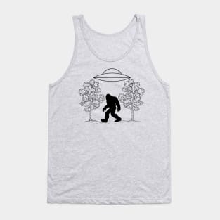 That Bigfoot kidnapped my UFO Tank Top